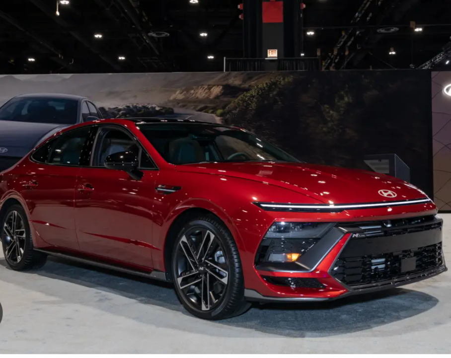 Hyundai Sonata 2024 red